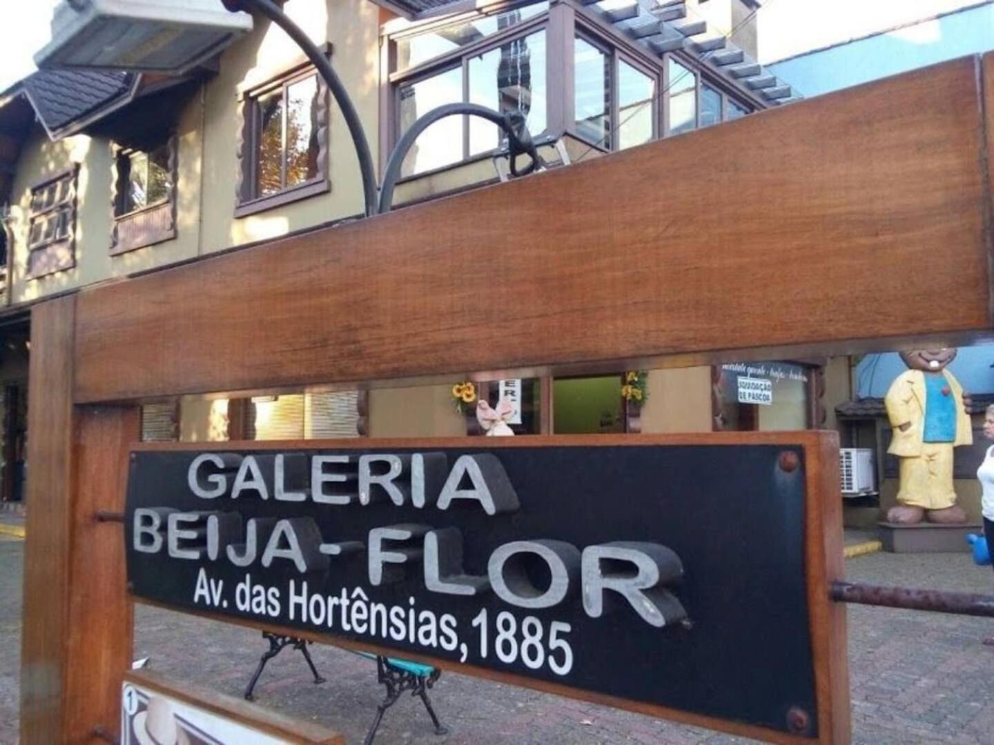 Locar-In Gramado - Loft A 50 M Da Rua Coberta. Apartment Exterior photo